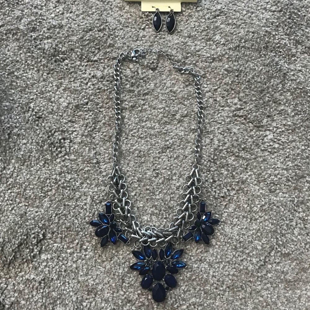 Blue Jewel Necklace & Earrings Set